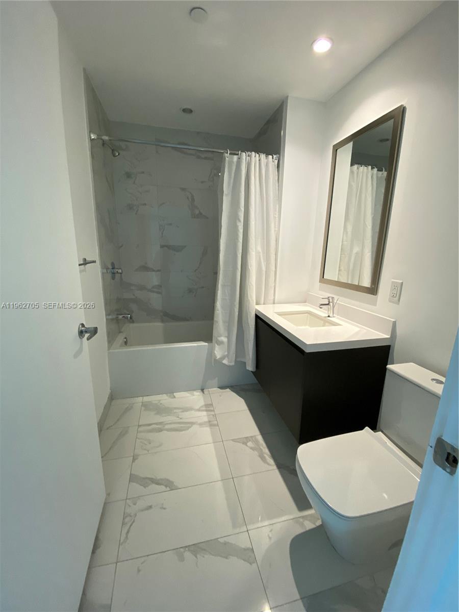 image Paramount Miami Worldcenter23