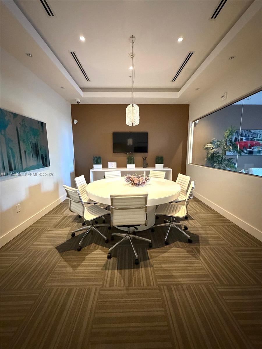 image Nine at Mary Brickell Village28