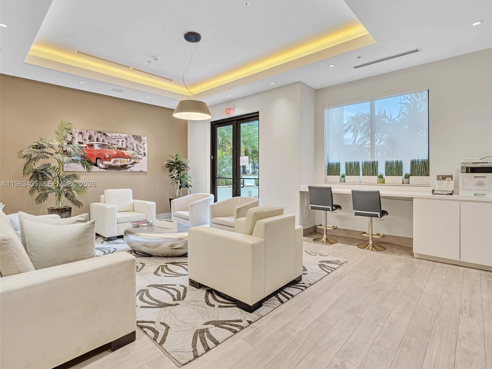 image Nine at Mary Brickell Village36