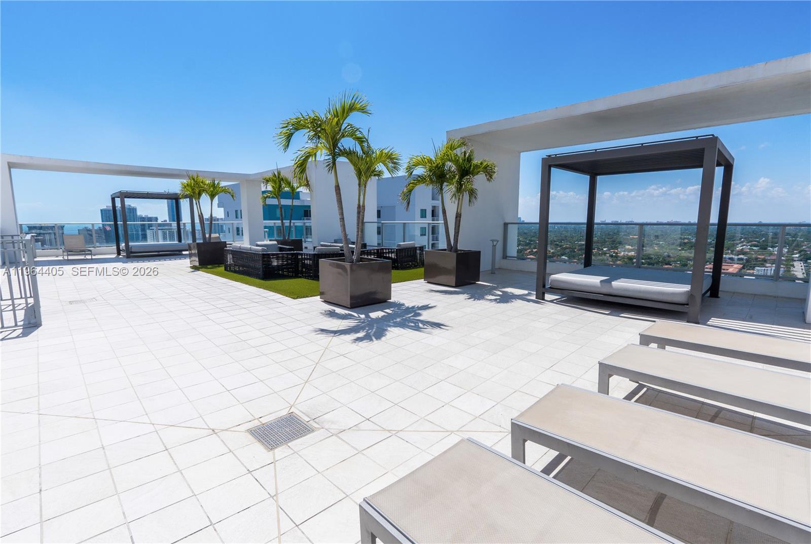 image Brickell Ten37