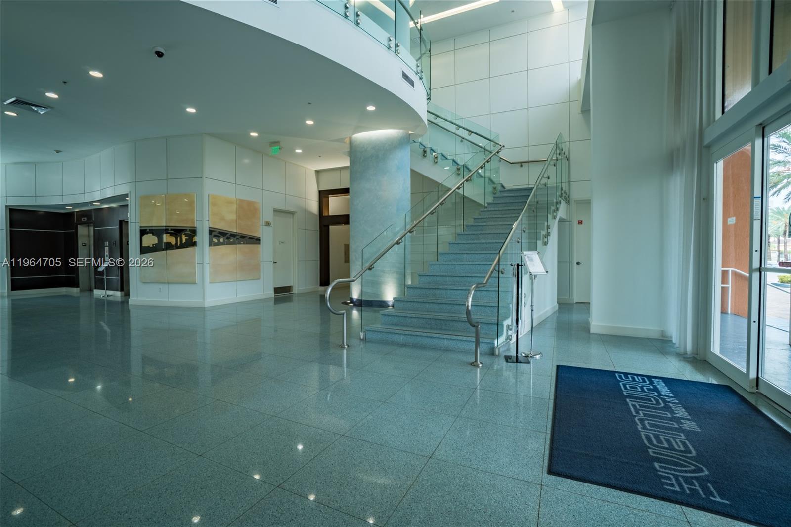 image The Venture at Aventura31