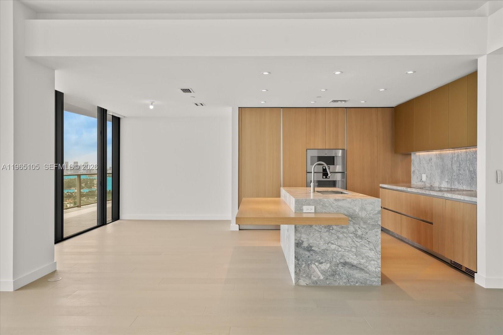 501 West Ave #3102 Miami Beach, FL 33139