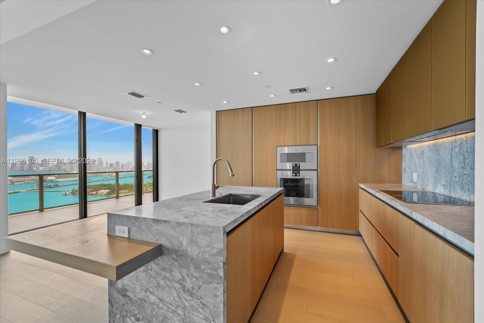 501 West Ave #3102 Miami Beach, FL 33139