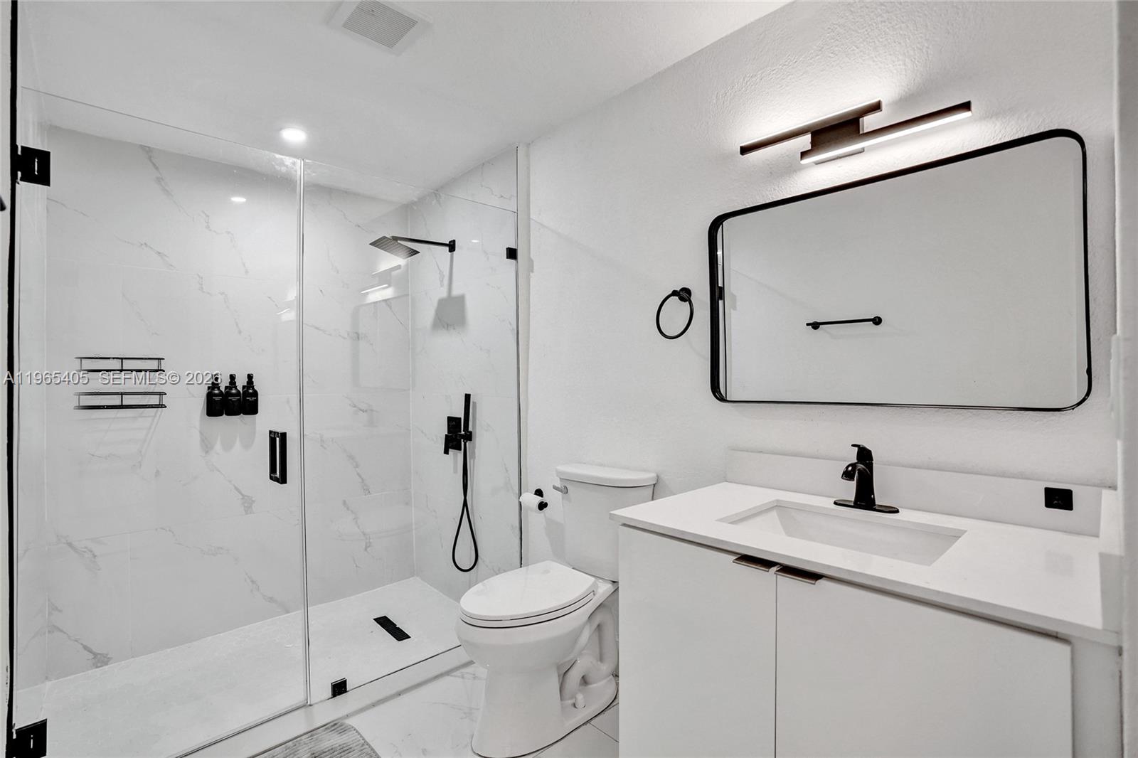 13550 NW 5th Ave North Miami, FL 33168