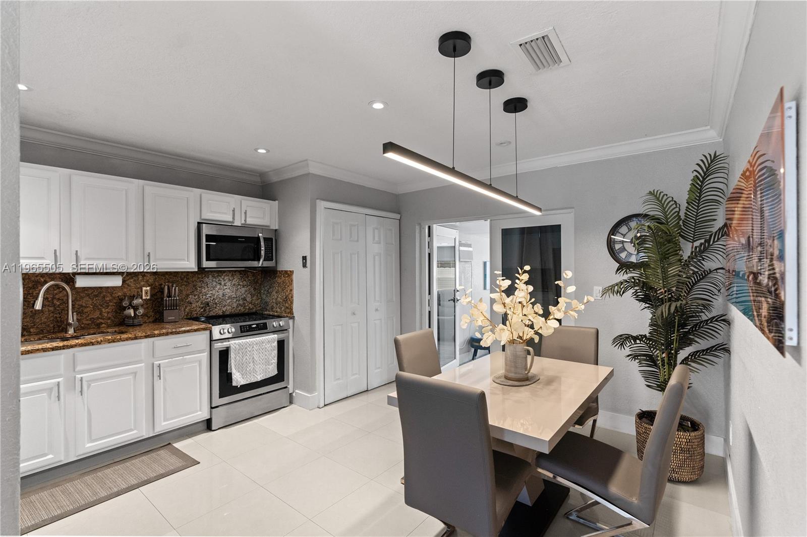 13006 SW 51st St Miami, FL 33175