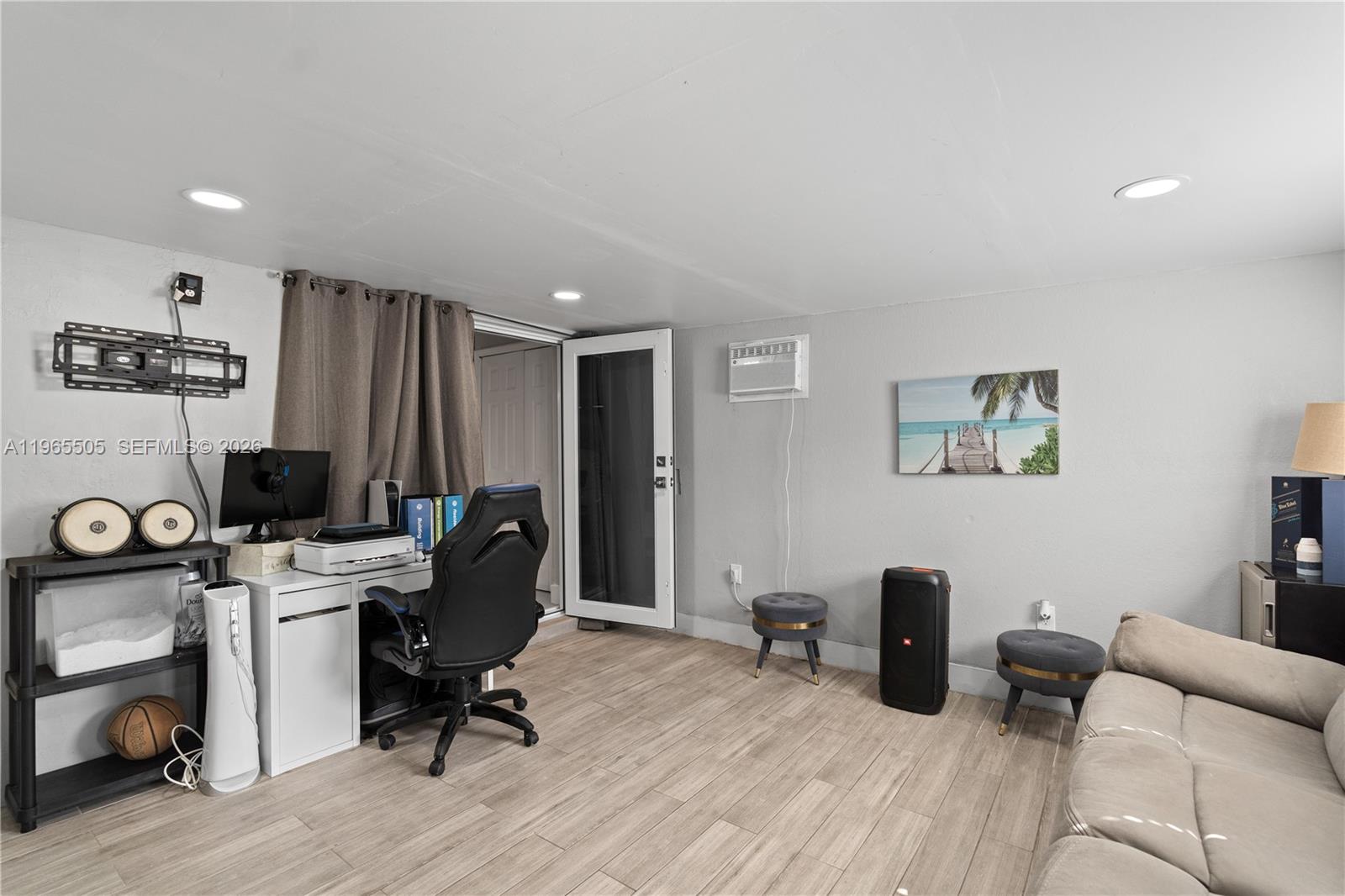 13006 SW 51st St Miami, FL 33175