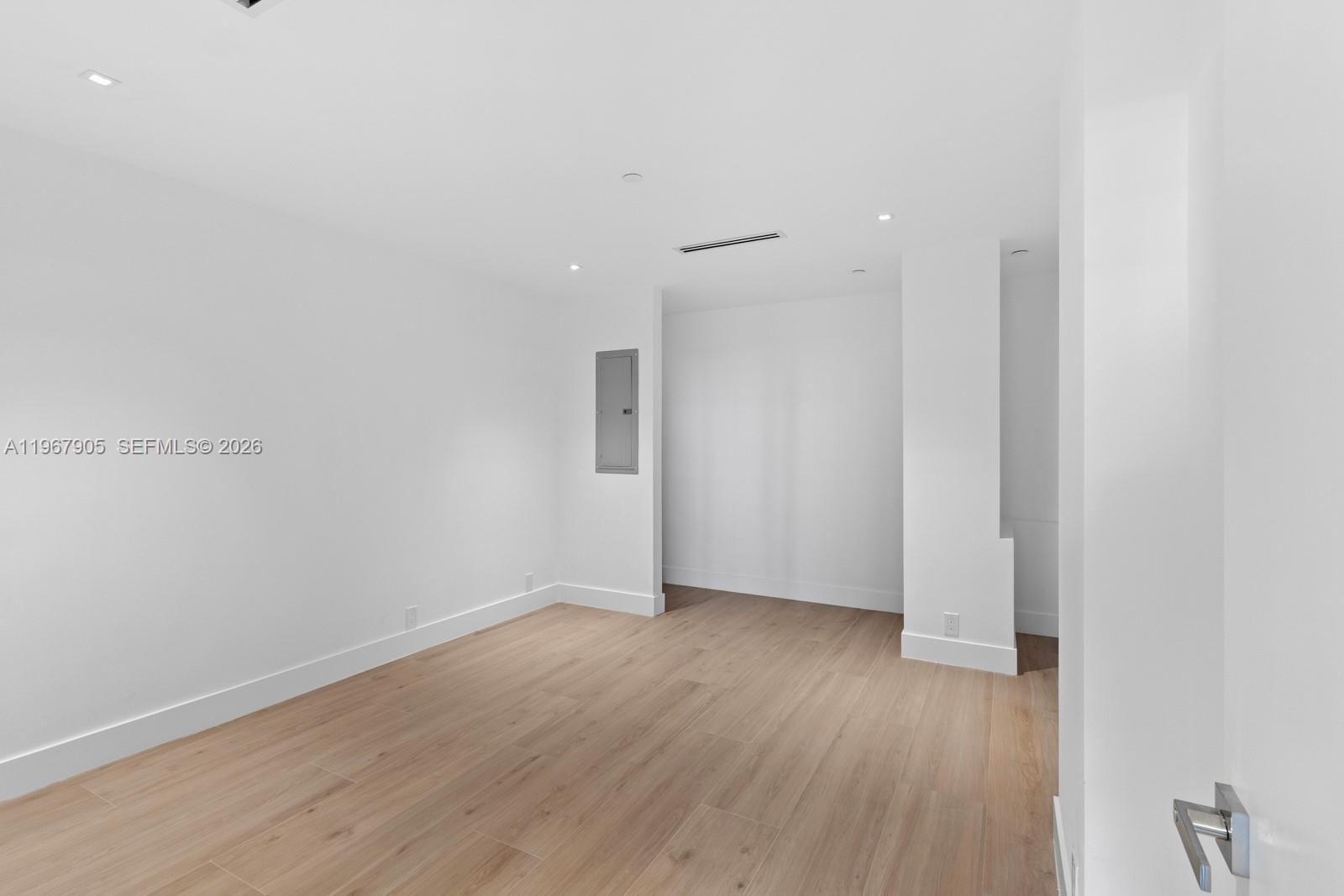 251 Crandon Blvd #531 Key Biscayne, FL 33149