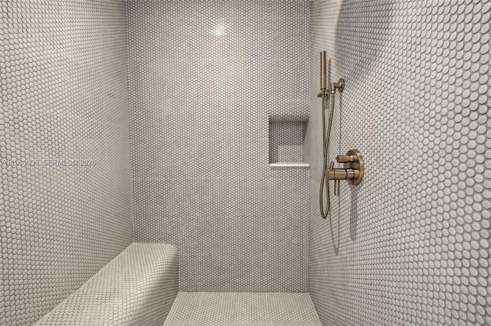 2678 Tigertail Ave #1501 Miami, FL 33133