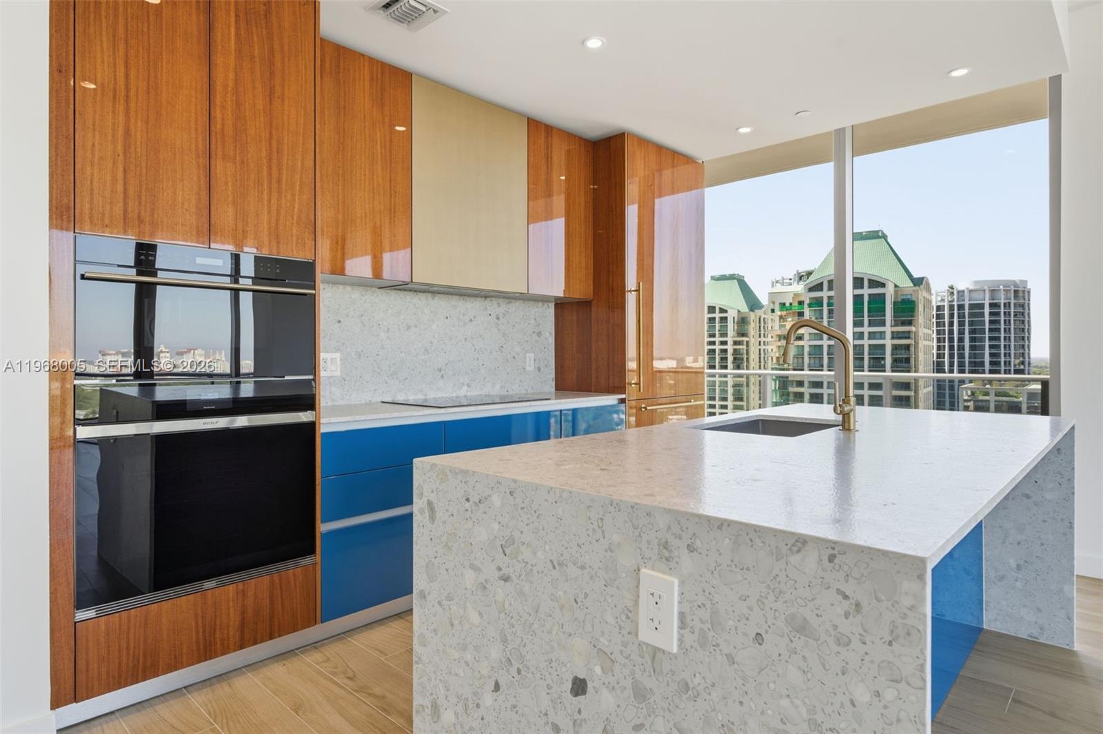 2678 Tigertail Ave #1501 Miami, FL 33133