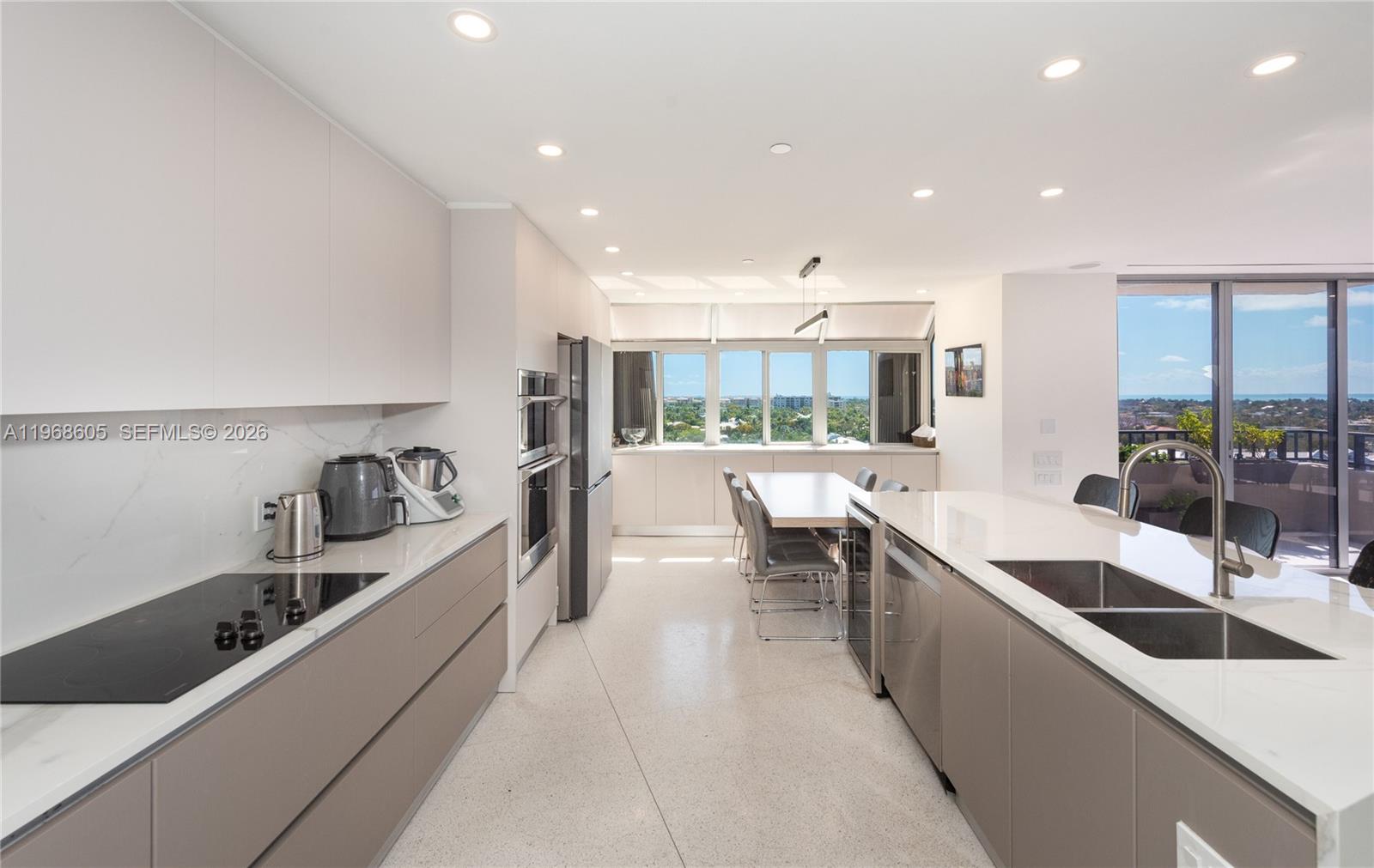 image Emerald Bay at Key Colony8