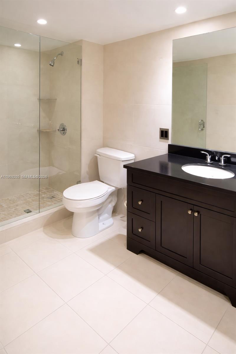 image Arlen House East11