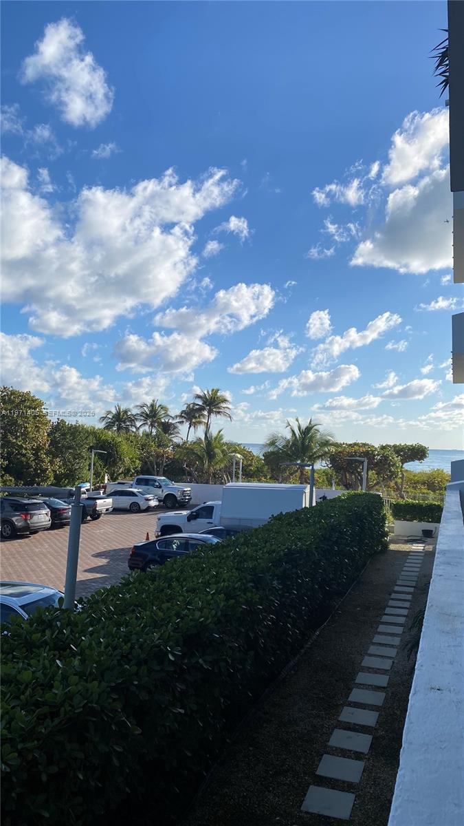 image Commodore Club East1