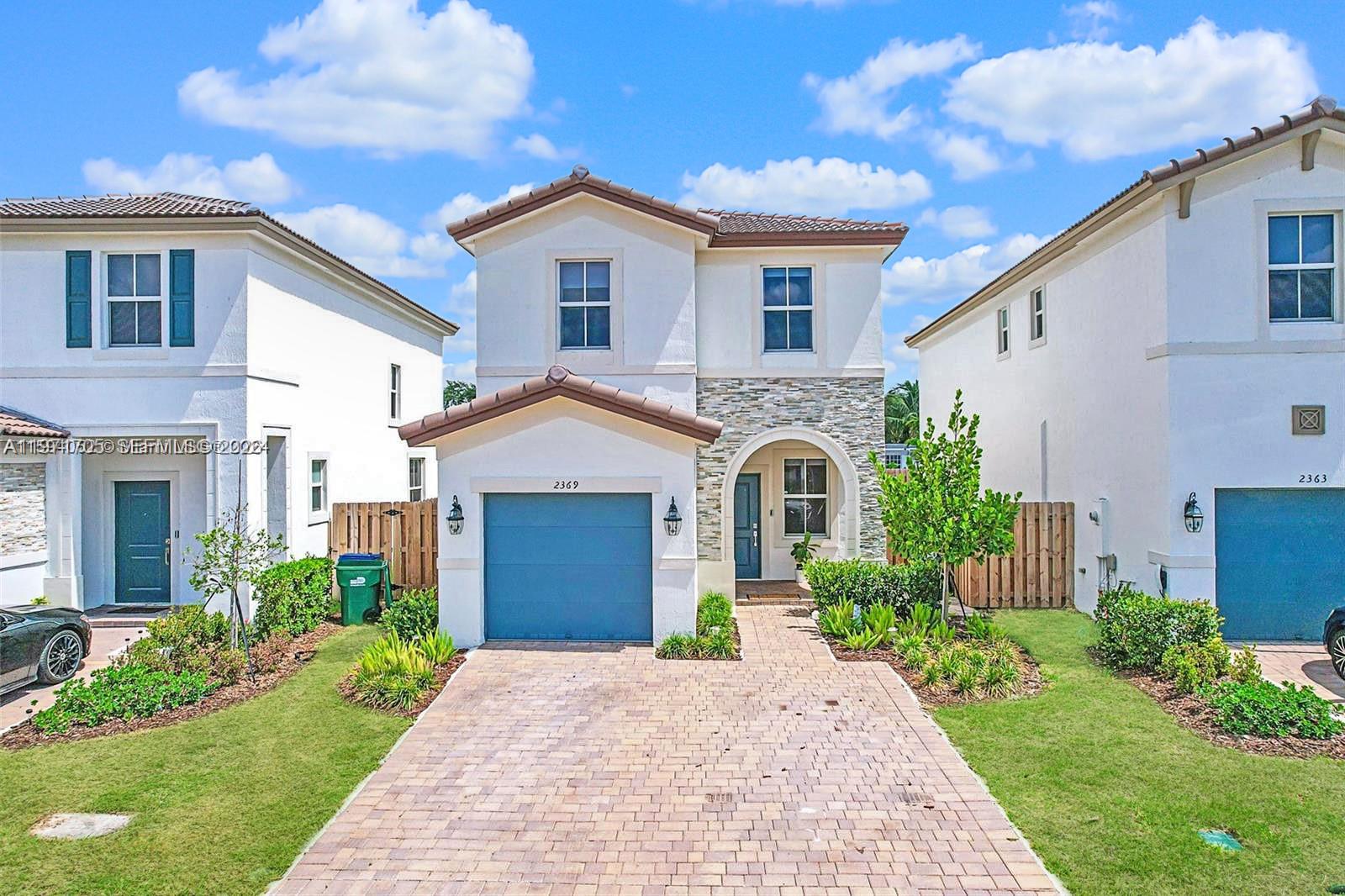 2369 NW 131st Cir Miami, FL 33167