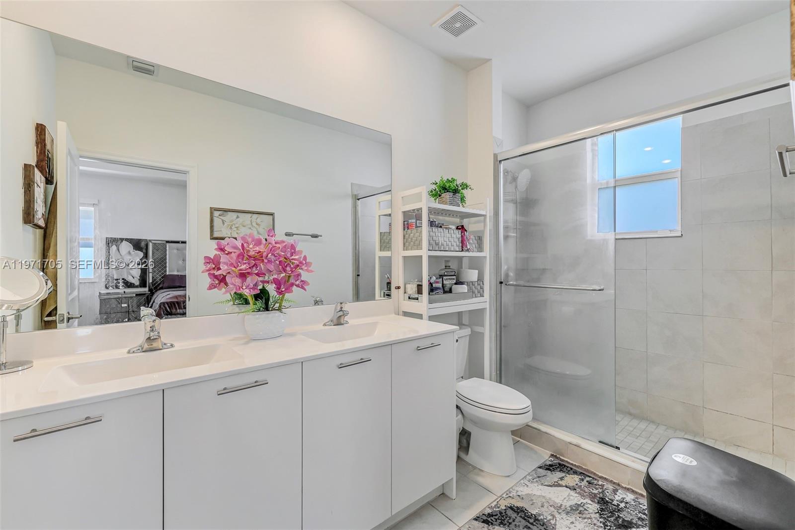 2369 NW 131st Cir Miami, FL 33167