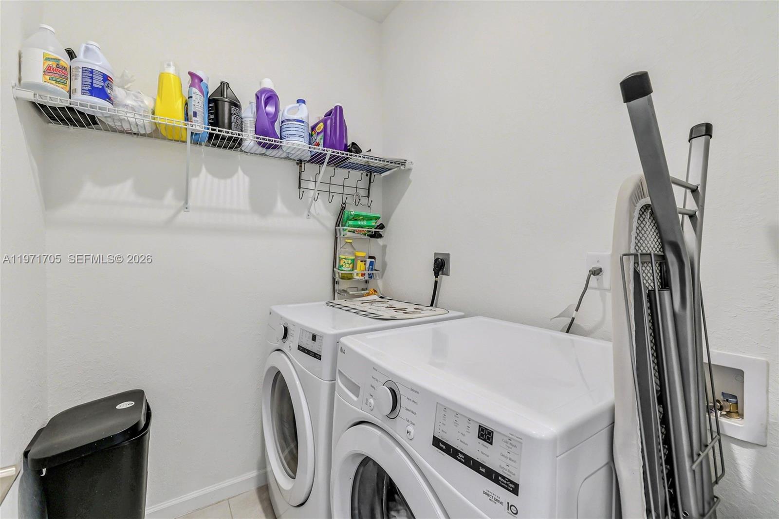 2369 NW 131st Cir Miami, FL 33167