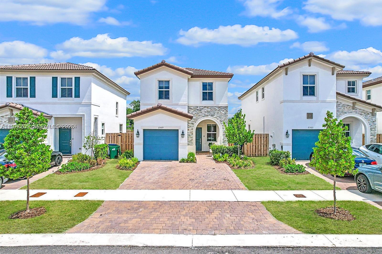 2369 NW 131st Cir Miami, FL 33167