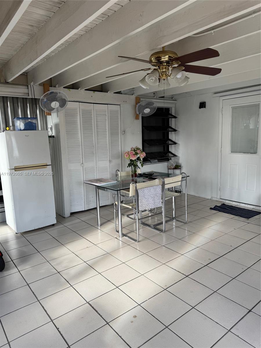 952 E 19th St Hialeah, FL 33013