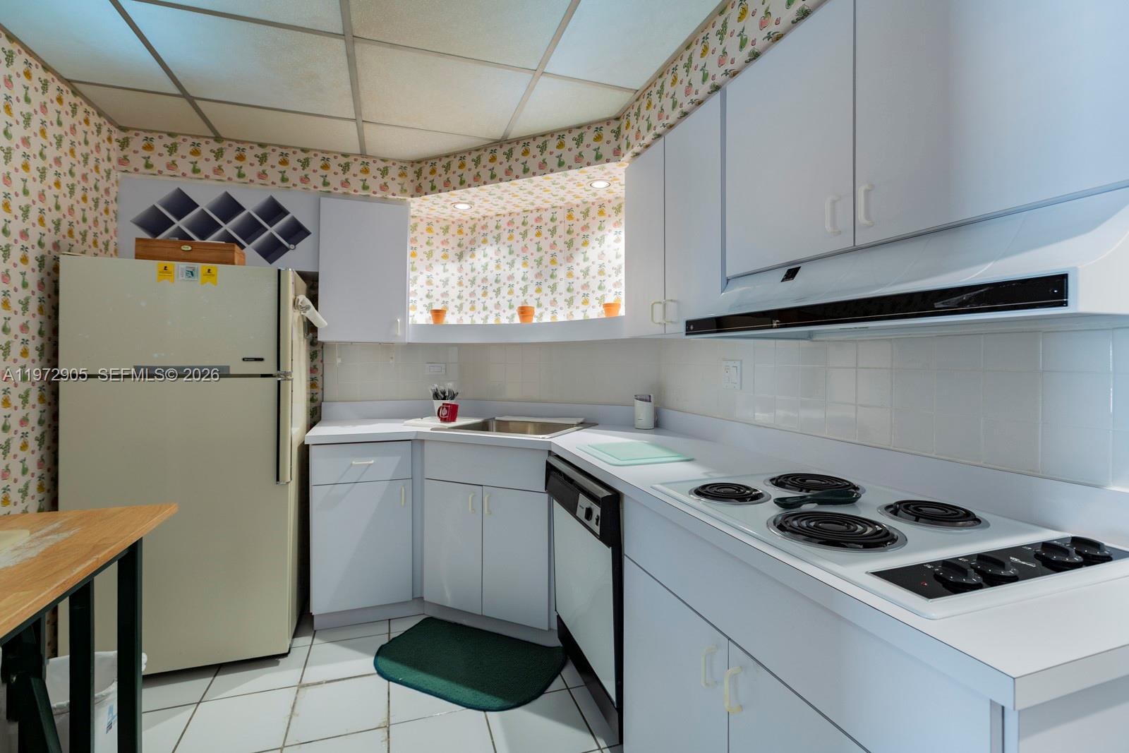 1408 Brickell Bay Dr #414 Miami, FL 33131