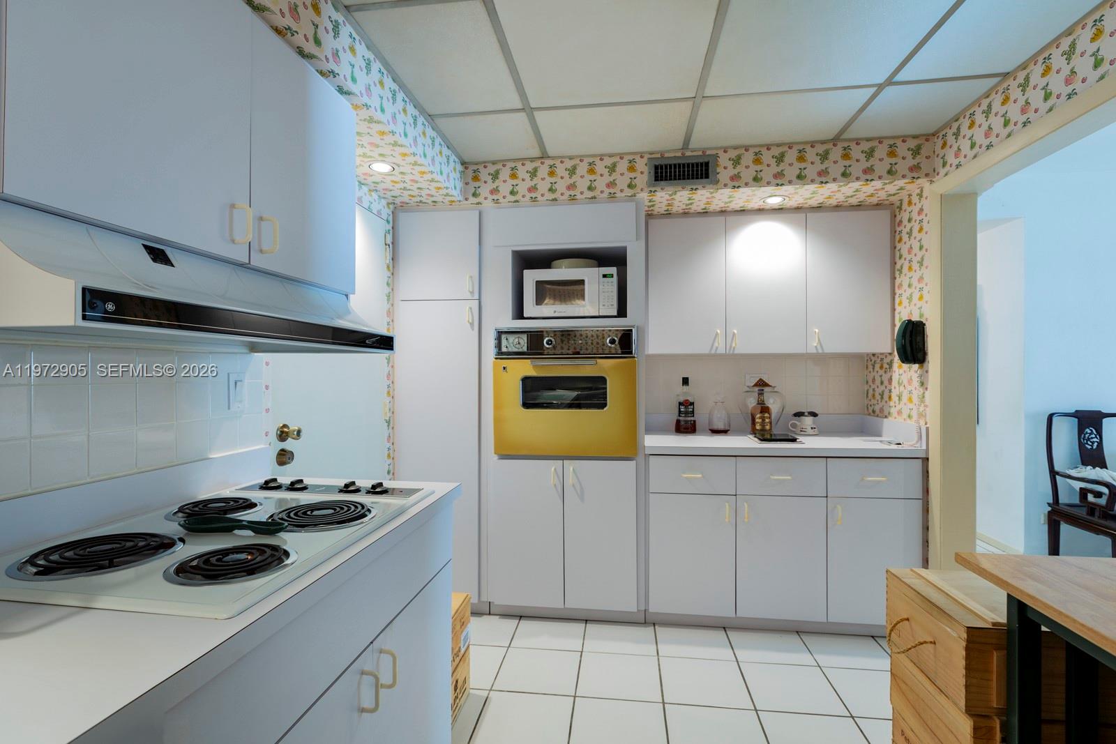 1408 Brickell Bay Dr #414 Miami, FL 33131