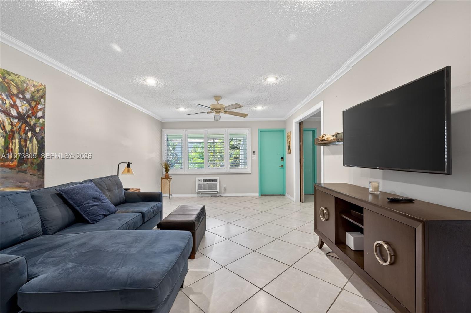 1308 Bayview Dr #2B Fort Lauderdale, FL 33304