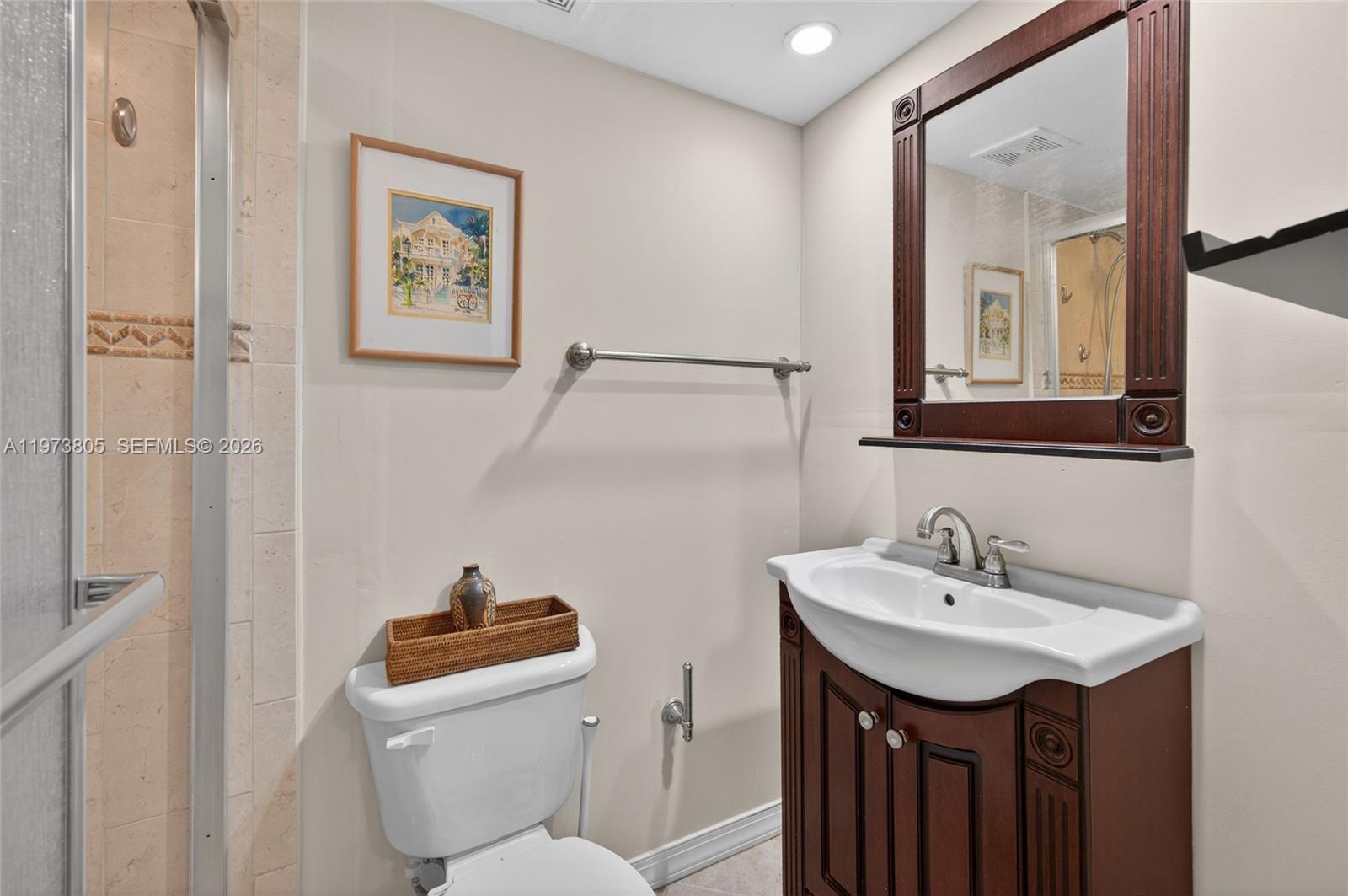 1308 Bayview Dr #2B Fort Lauderdale, FL 33304