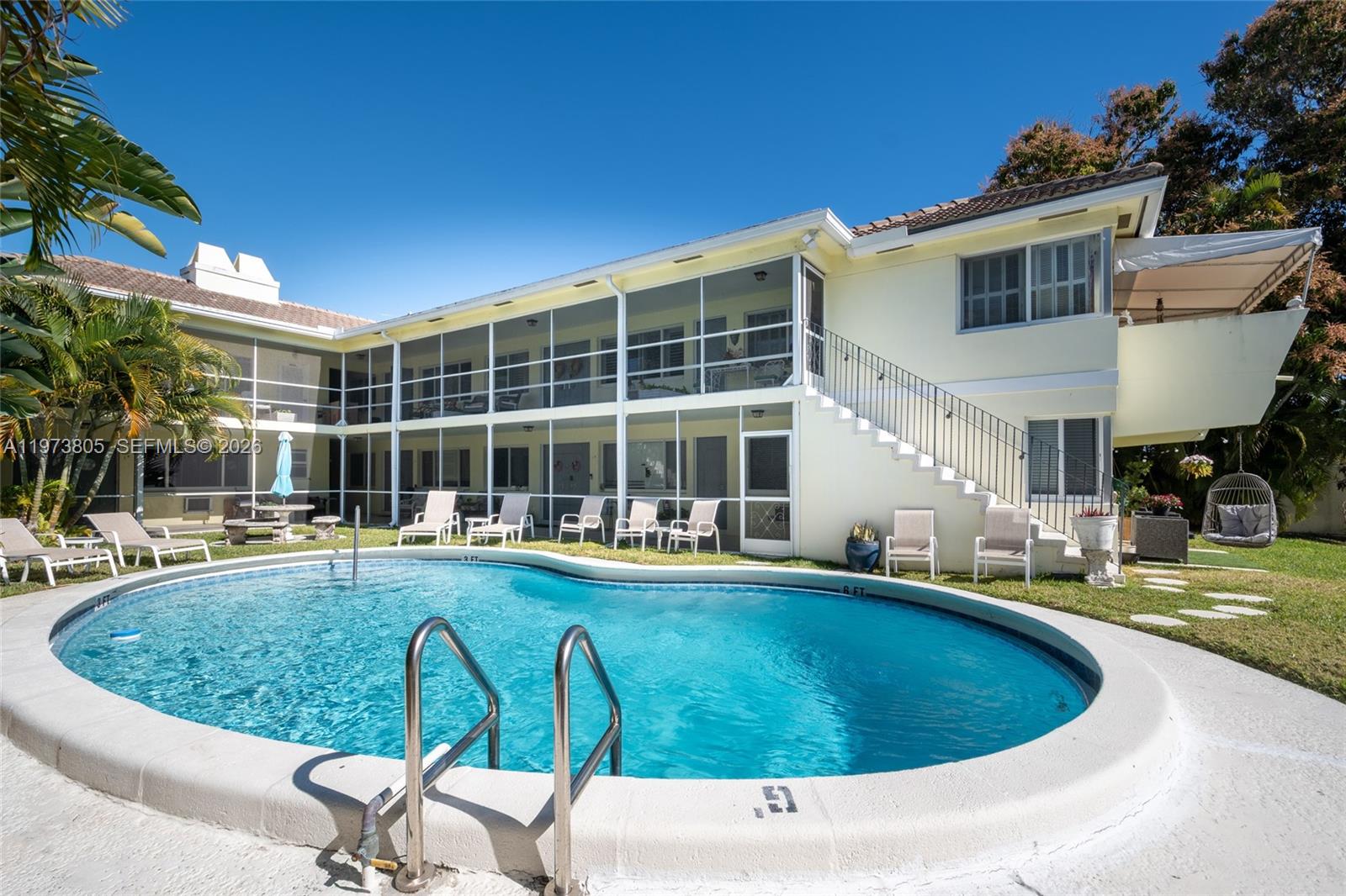 1308 Bayview Dr #2B Fort Lauderdale, FL 33304