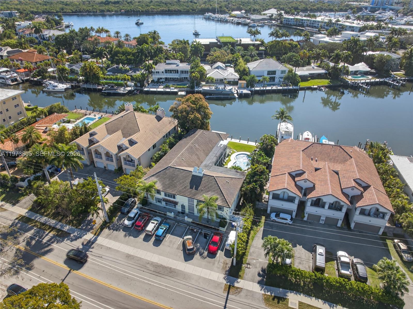 1308 Bayview Dr #2B Fort Lauderdale, FL 33304