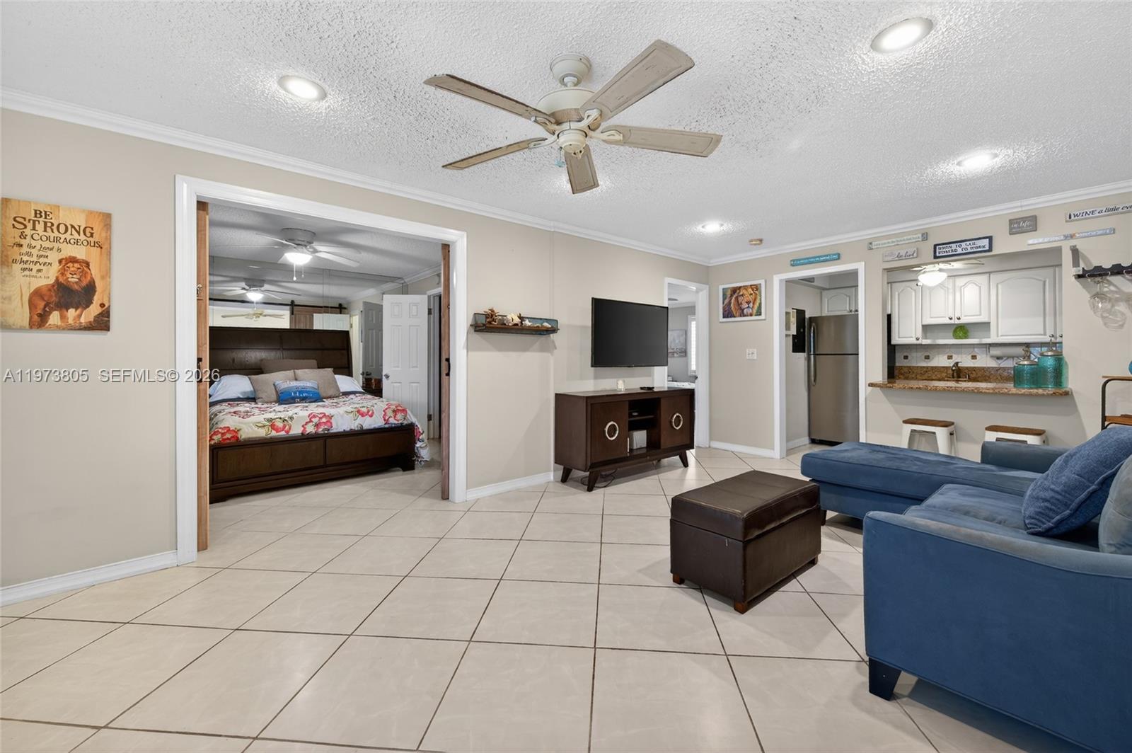 1308 Bayview Dr #2B Fort Lauderdale, FL 33304