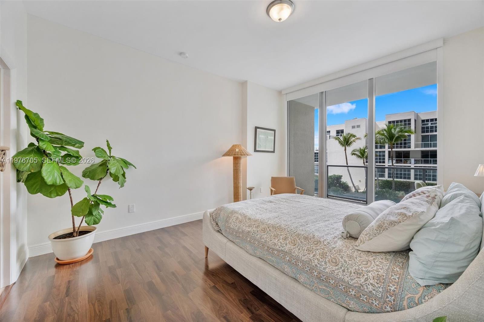 3470 E Coast Ave #H0908 Miami, FL 33137