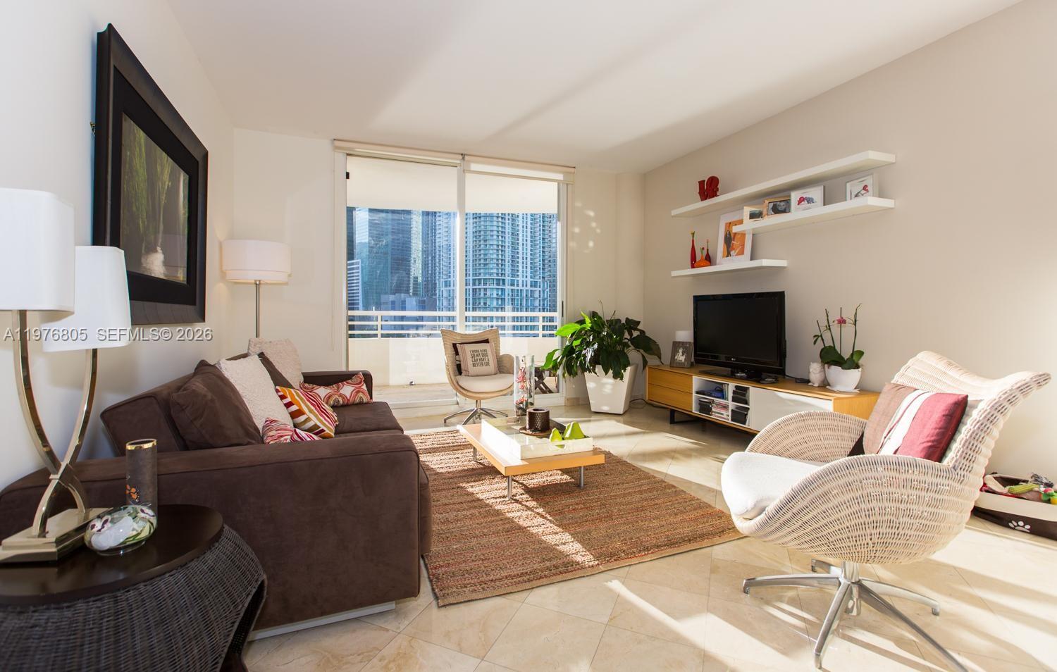 888 Brickell Key Dr #804 Miami, FL 33131