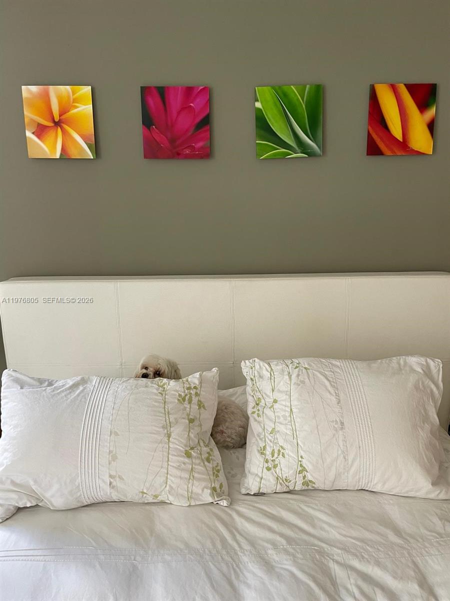 888 Brickell Key Dr #804 Miami, FL 33131