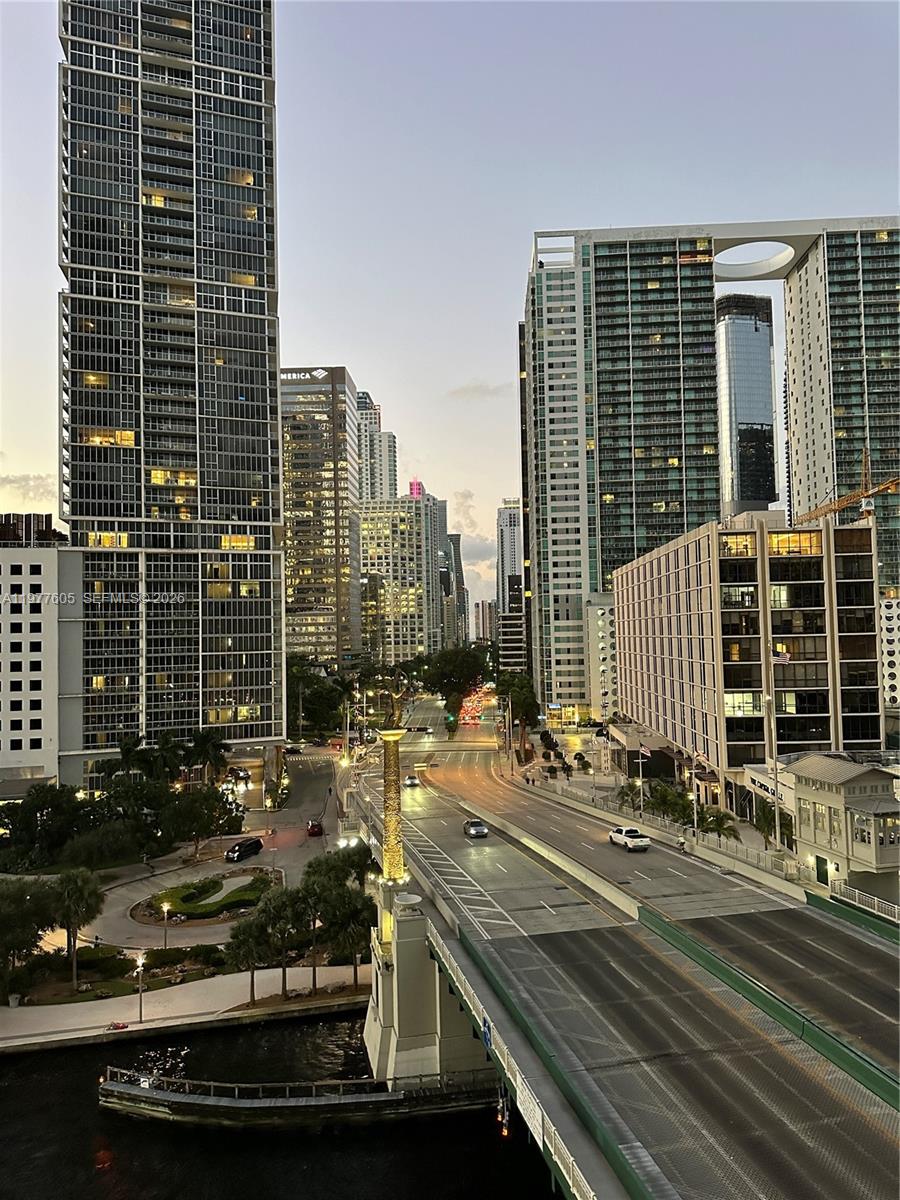 200 S Biscayne Blvd Way #703 Miami, FL 33131