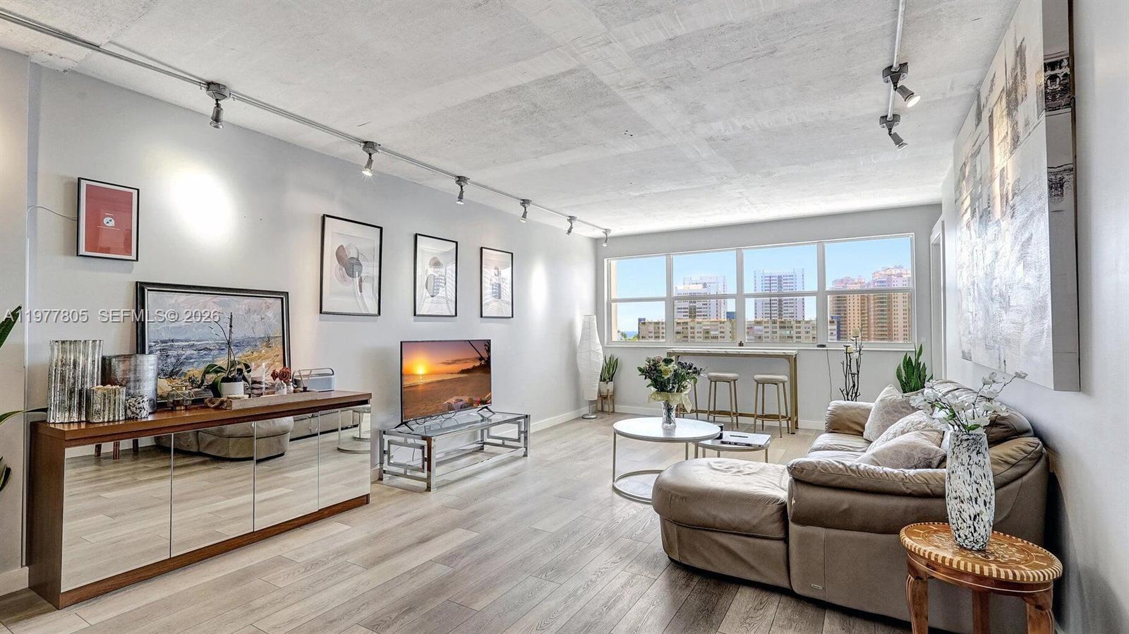 111 Golden Isles Dr #G2