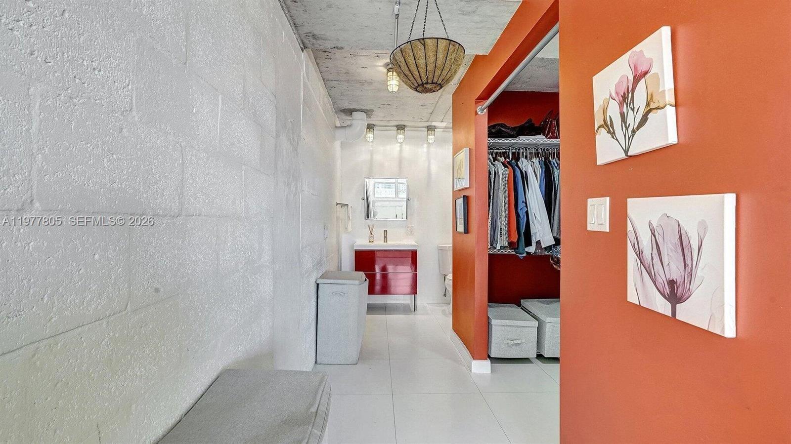 111 Golden Isles Dr #G2 Hallandale Beach, FL 33009