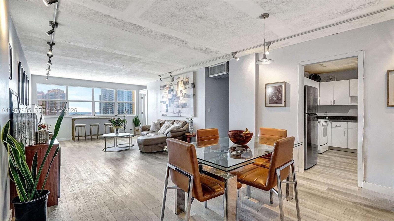 111 Golden Isles Dr #G2 Hallandale Beach, FL 33009