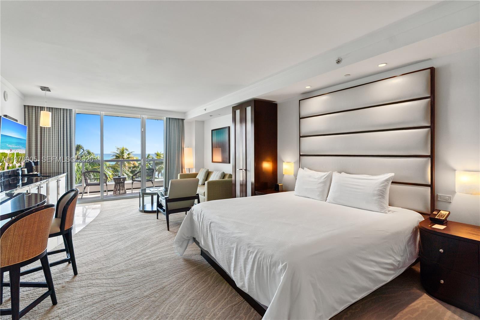 4391 Collins Ave #412 Miami Beach, FL 33140