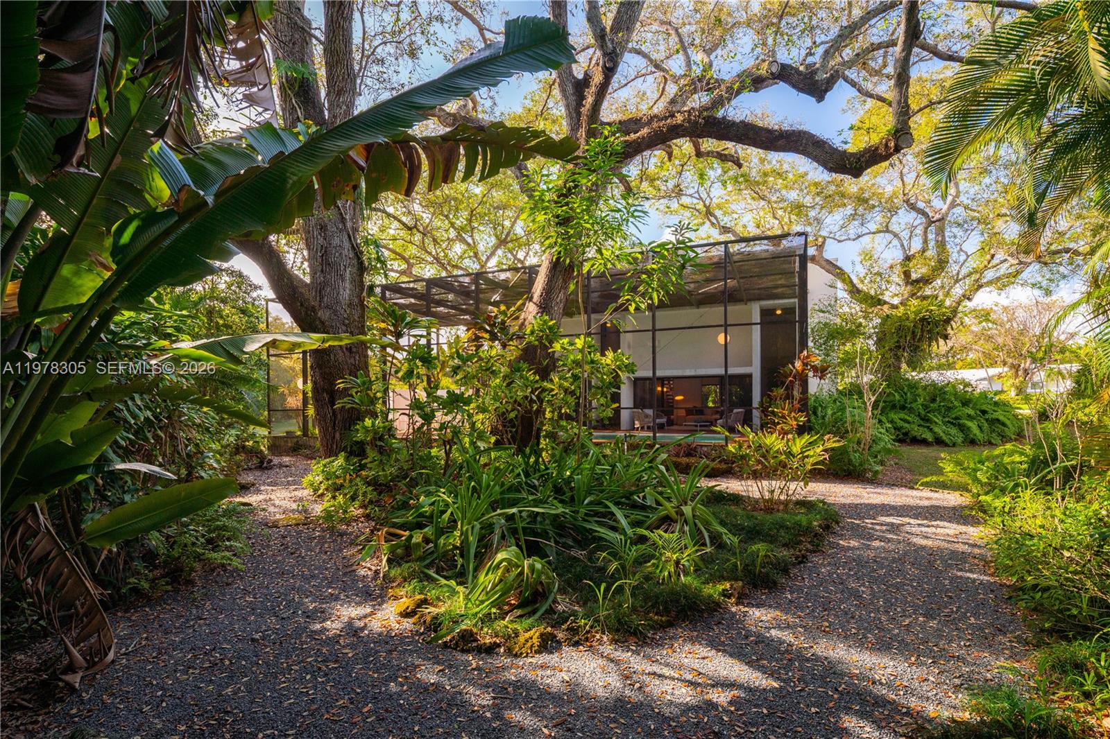 6400 SW 133rd Dr Pinecrest, FL 33156