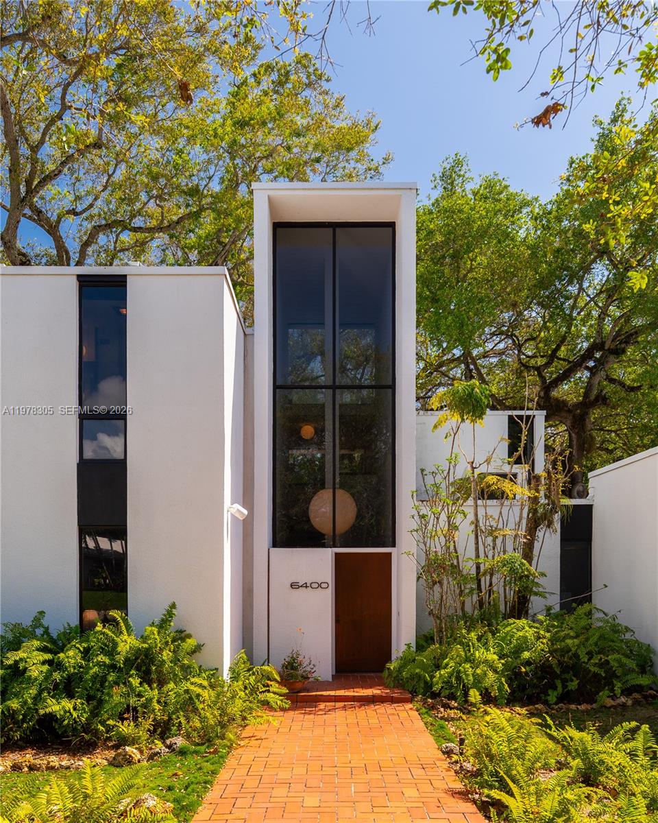 6400 SW 133rd Dr Pinecrest, FL 33156