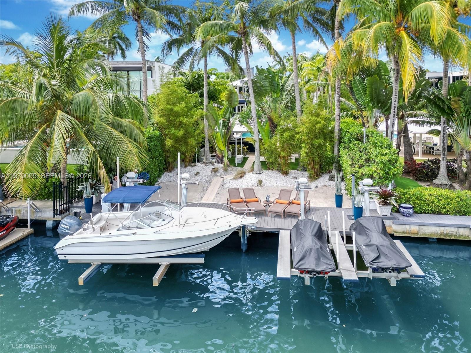 755 NE 77th St Miami, FL 33136