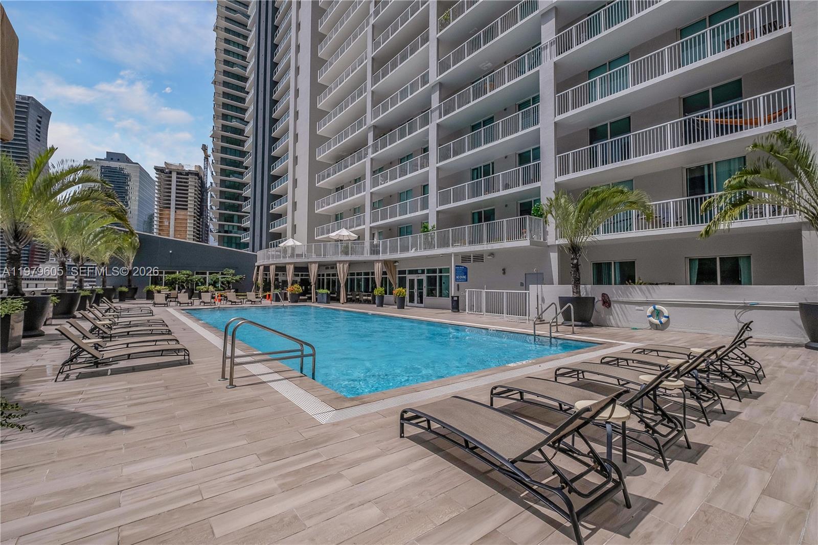 1250 S Miami Ave #2802 Miami, FL 33130