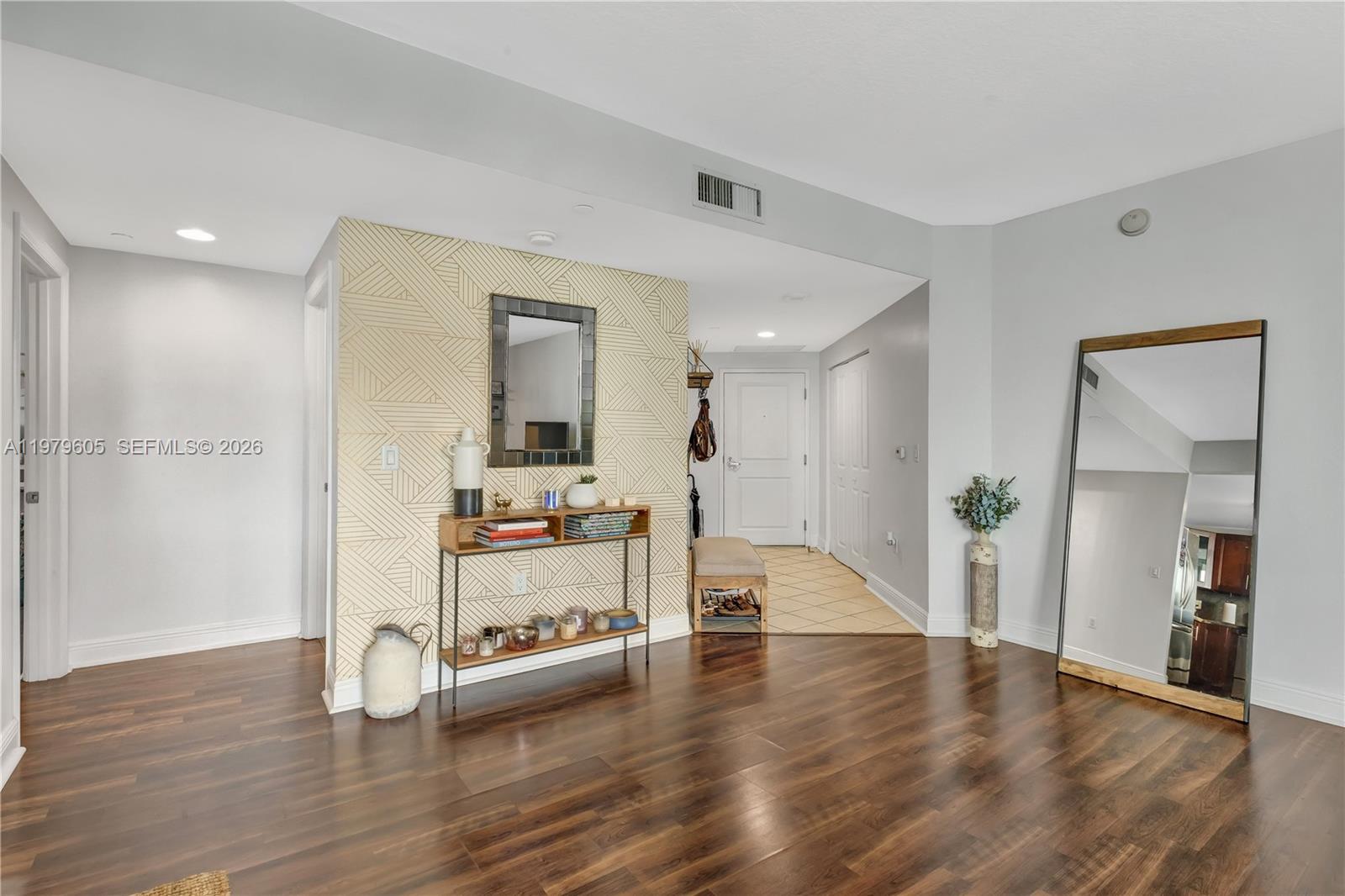 1250 S Miami Ave #2802 Miami, FL 33130