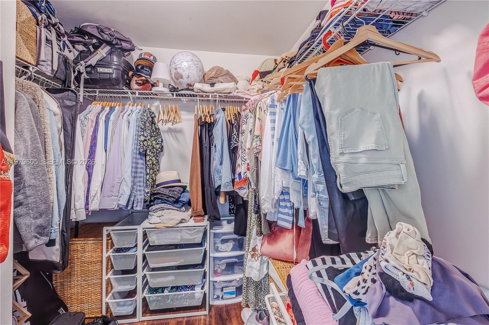 1250 S Miami Ave #2802 Miami, FL 33130