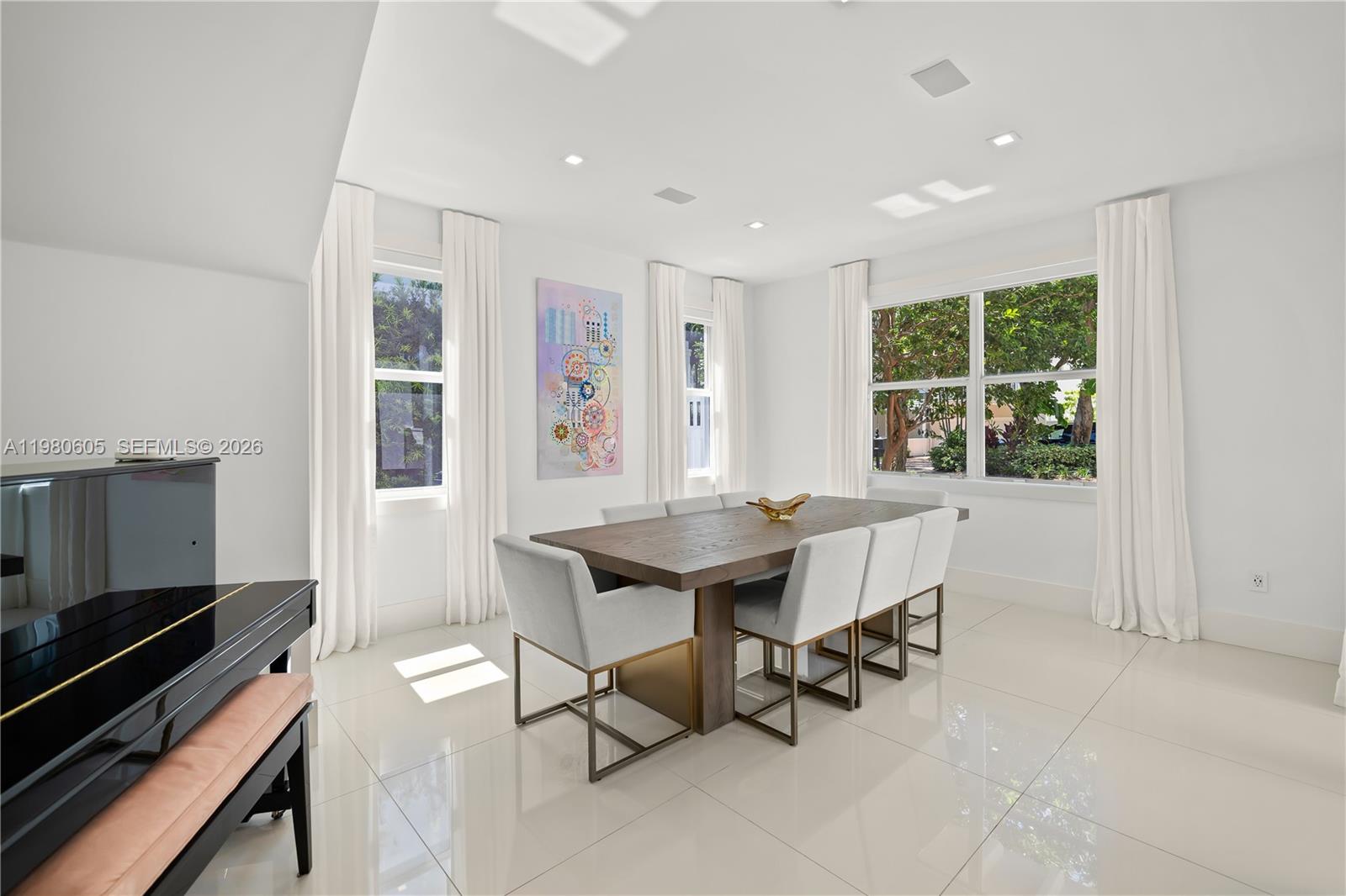 5700 SW 86th St South Miami, FL 33143