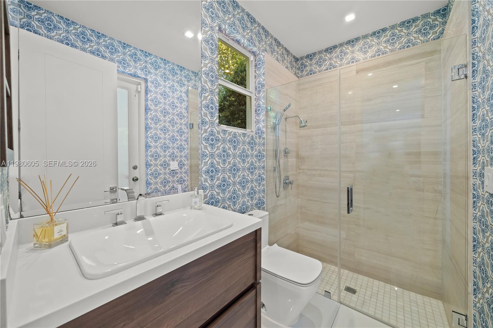 5700 SW 86th St South Miami, FL 33143