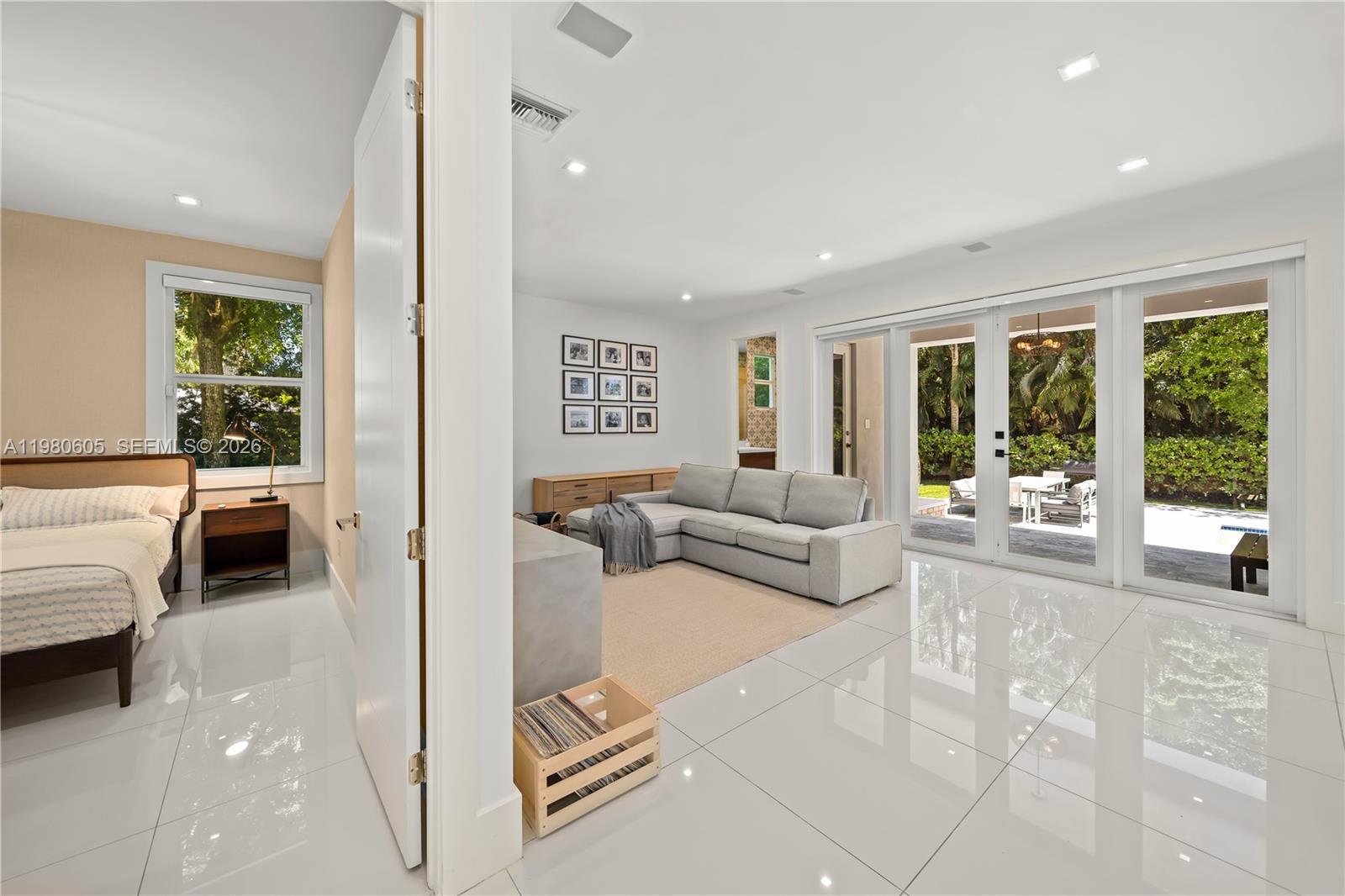 5700 SW 86th St South Miami, FL 33143