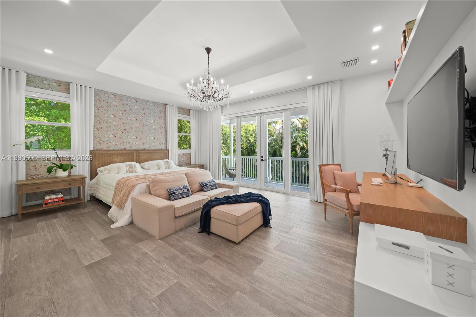 5700 SW 86th St South Miami, FL 33143