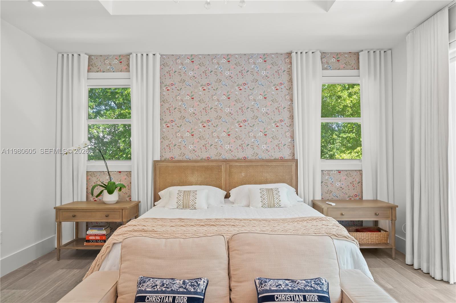 5700 SW 86th St South Miami, FL 33143