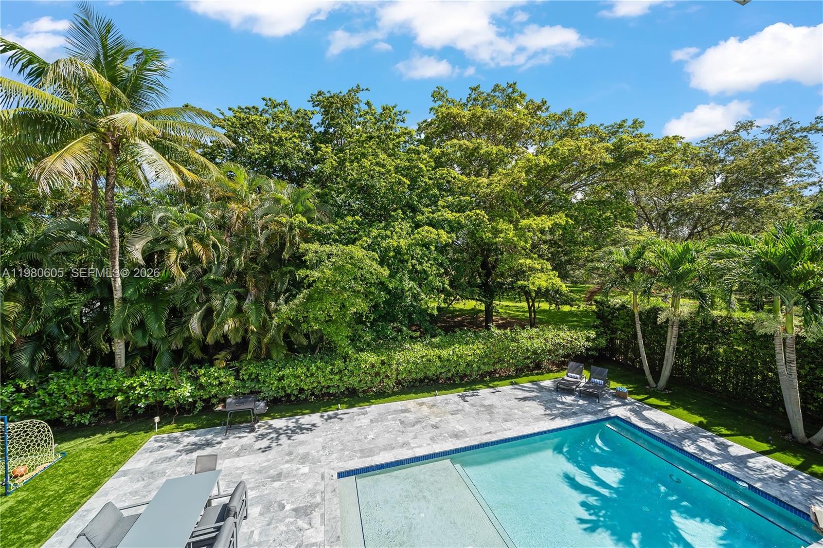 5700 SW 86th St South Miami, FL 33143