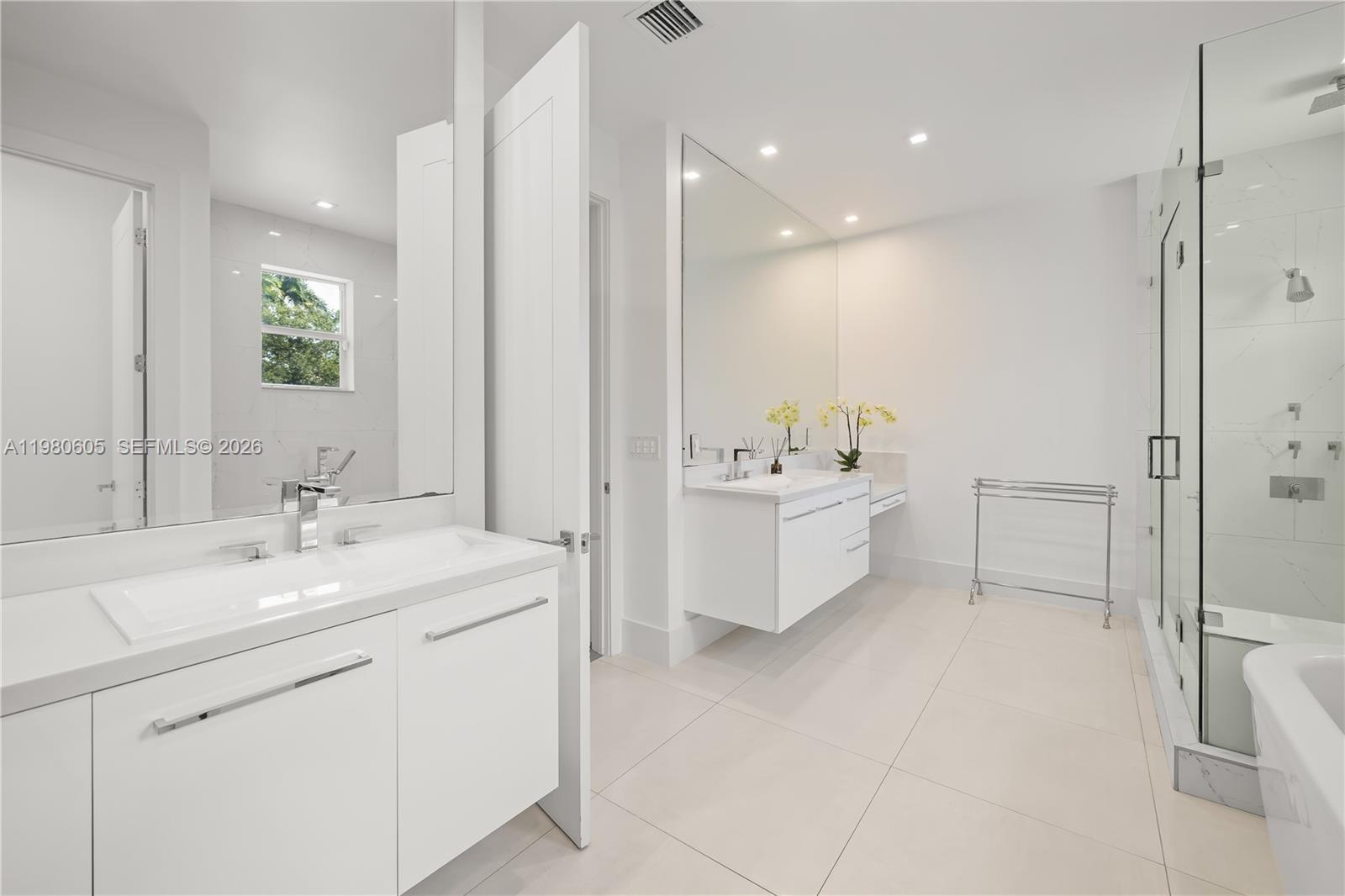 5700 SW 86th St South Miami, FL 33143