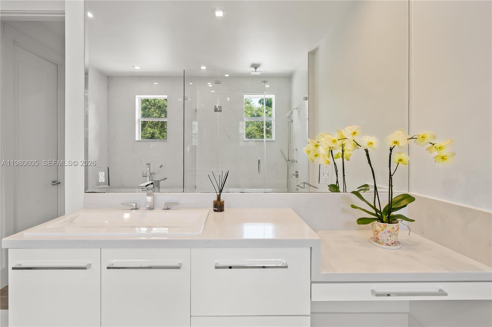 5700 SW 86th St South Miami, FL 33143